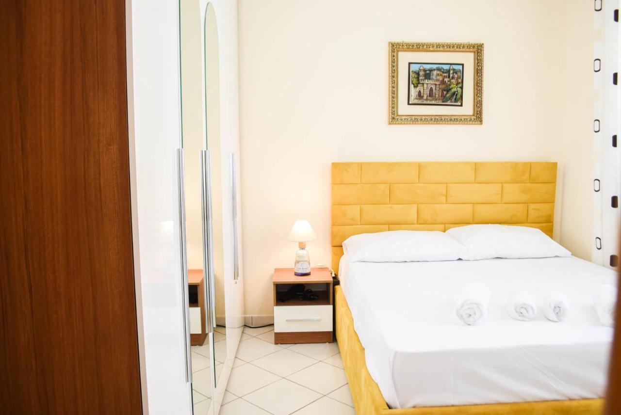 Comfortable Golem Golem (Tirana)